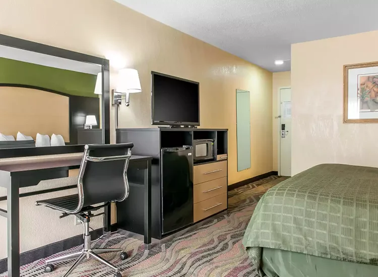 rooms&suites